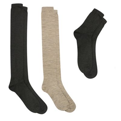 HotSquash 3 Thin Thermal Socks That Fit In Your Shoes